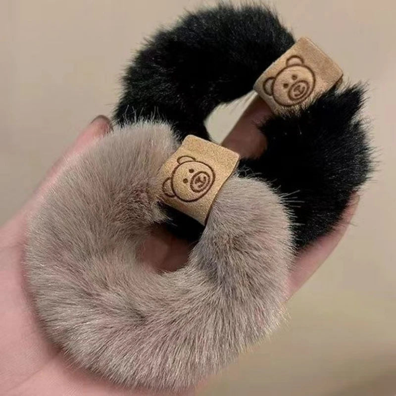 Flauschige Haargummis