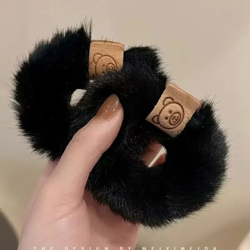 Flauschige Haargummis