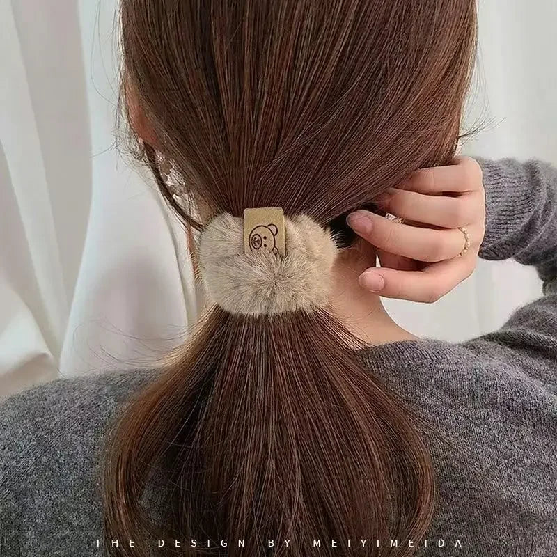Flauschige Haargummis